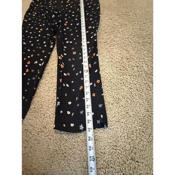 Ann Taylor LOFT Sleeveless Jumpsuit Black Floral Pockets Elastic Waist Size XL - Picture 9 of 9